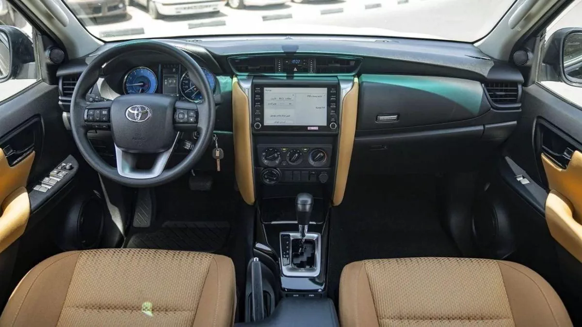 Toyota Fortuner GX2 FORTUNER 2.7L V4 4WD 7SET-8-0
