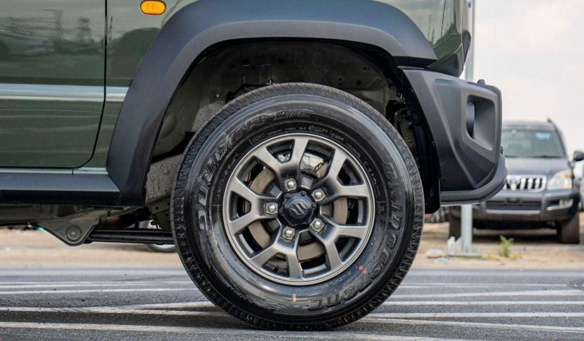 Suzuki Jimny GL SUZUKl JlMNY 1.5L GLX MT 2024 0KM-15-0