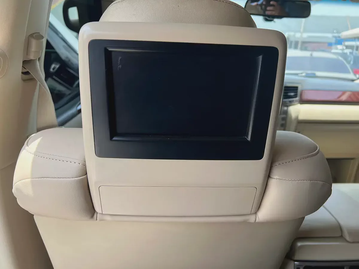 LEXUS LX570 S V8-12-12
