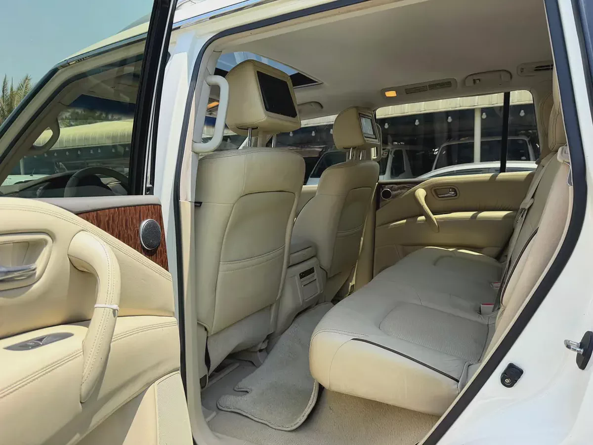 Nissan Patrol SE Platinum 2014 | GCC Specs | Well Maintained-13-13