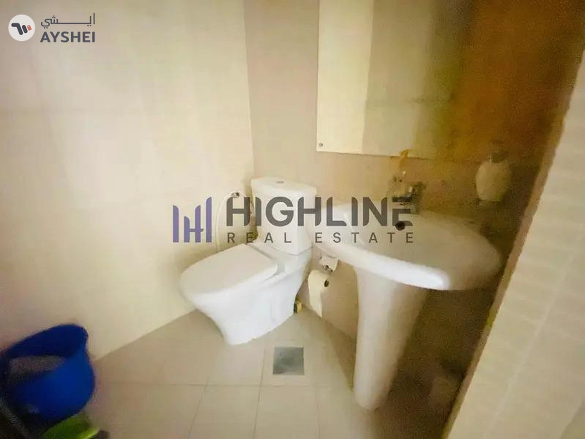 Fully Furnished 1BR | Modern Amenities | Tenanted