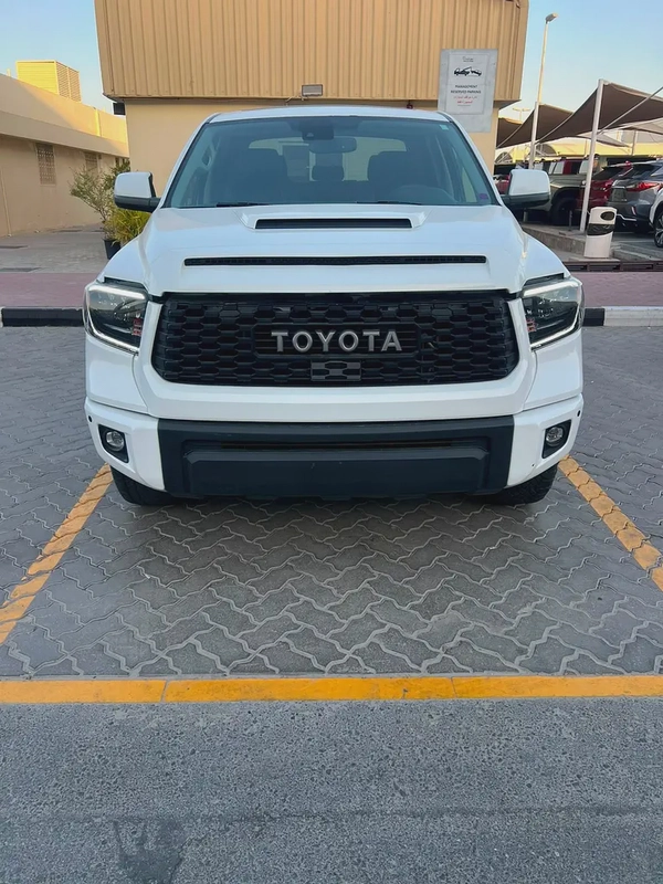 Toyota Tundra Limited 2021 | American Specs | Low Mileage