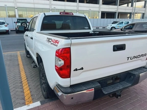 Toyota Tundra Limited 2021 | American Specs | Low Mileage