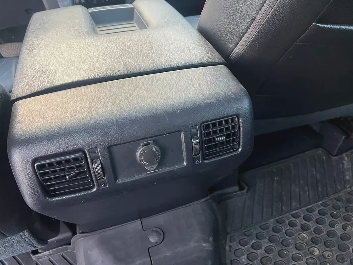 Toyota Tundra Limited 2021 | American Specs | Low Mileage-7-7