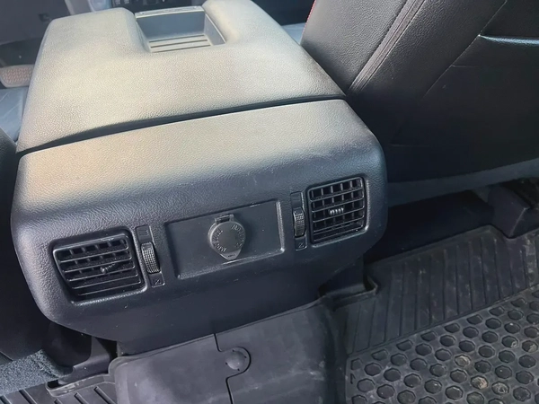 Toyota Tundra Limited 2021 | American Specs | Low Mileage