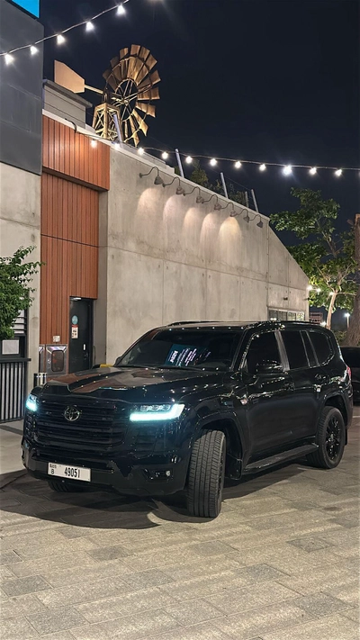 Land Cruiser Black Edition-7