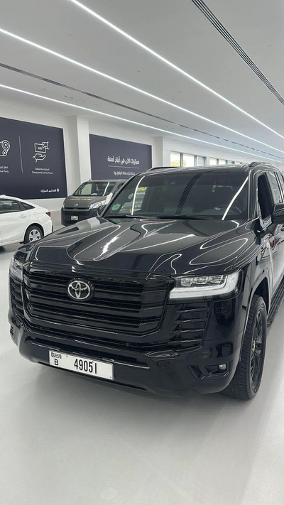 Land Cruiser Black Edition-0
