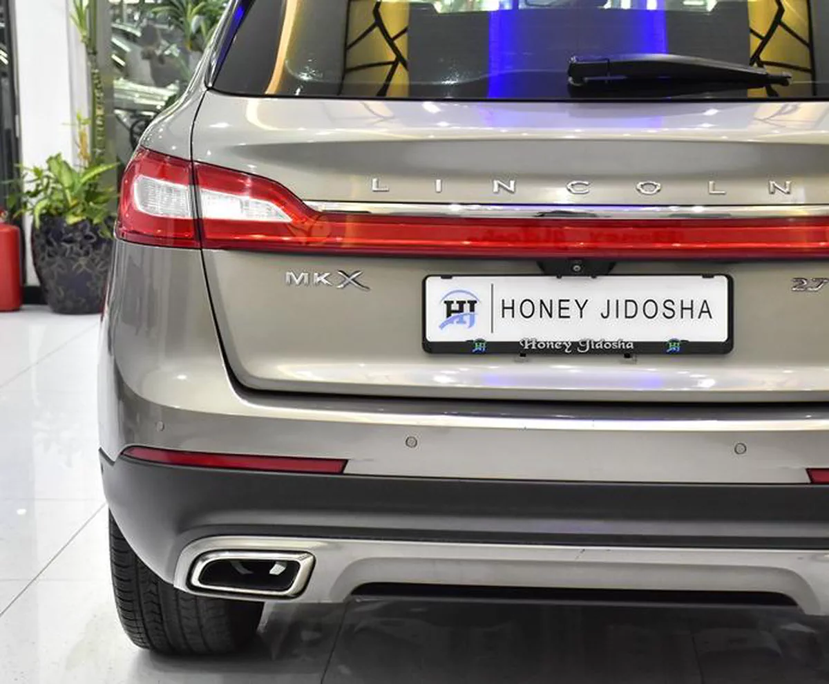 Lincoln MKX 2.7 ECOBoost AWD ( 2016 Model ) in Beige Color GCC Specs-5-5