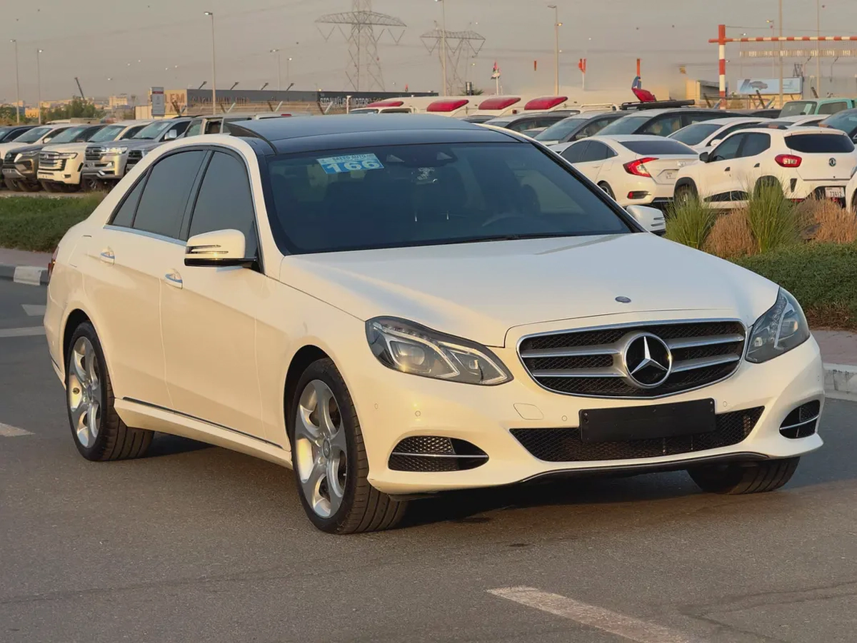 Mercedes Benz E350 2014 94000km - Clean Title - Excellent Condition