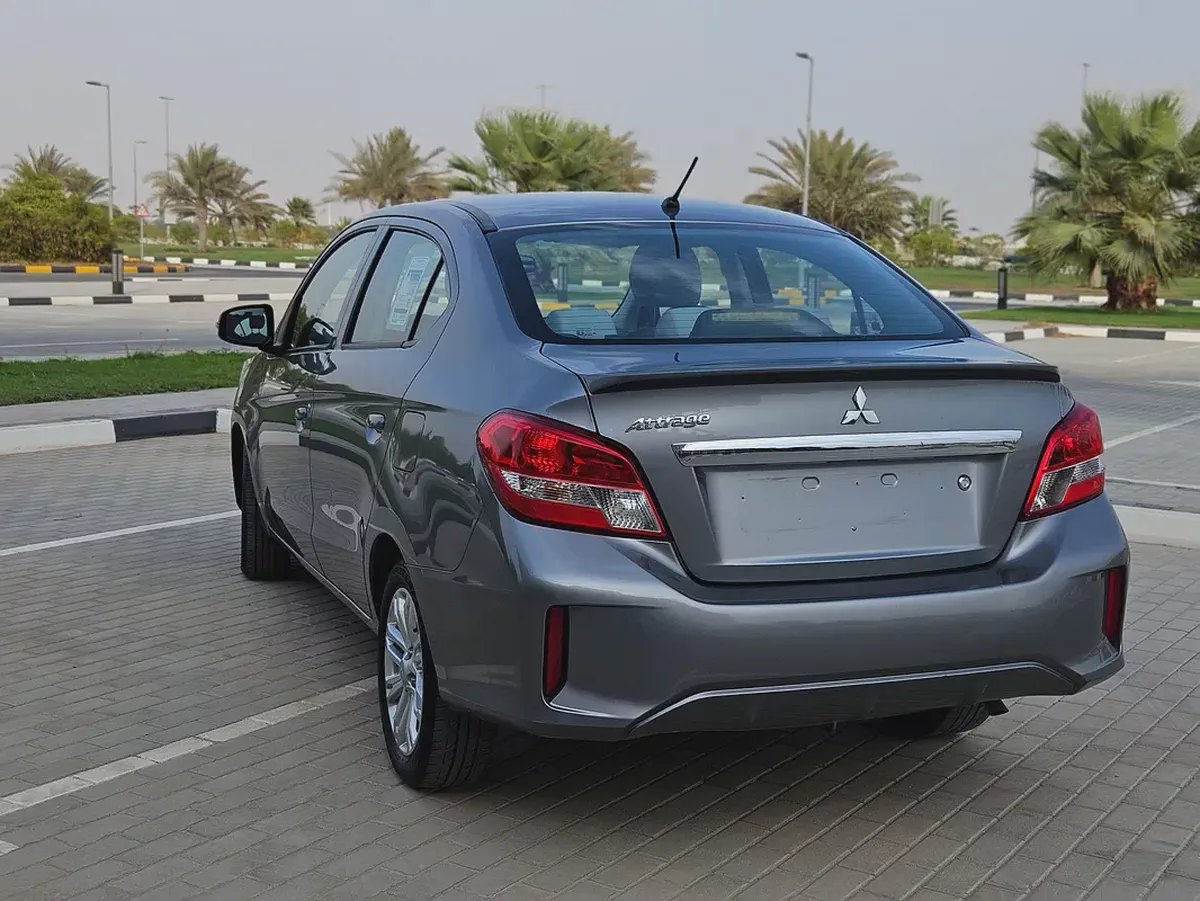 Mitsubishi Attrage 2022 | GCC Specs | Low Mileage Premium Car With Low KM Single Owner-15-15