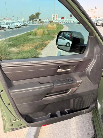 Toyota Tundra SR (NON GCC) SR5 Premium 360 camera full option 2022-12