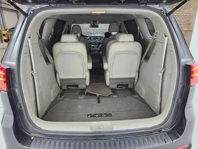 Kia Carnival 2019 Korean Specs-12