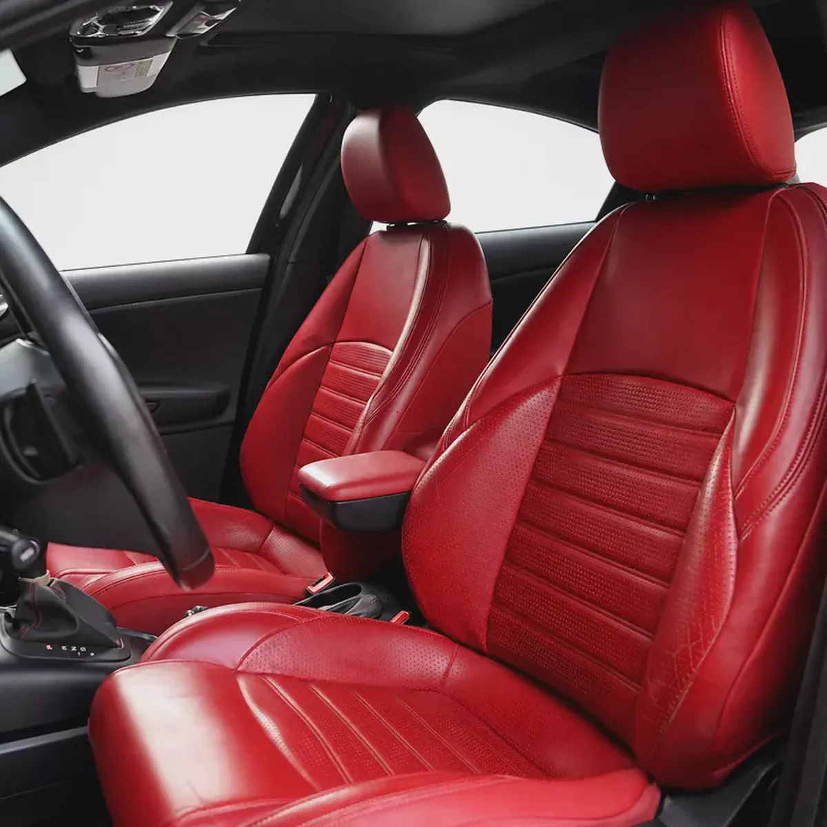 765 P.M • 0% Downpayment • Alfa Romeo Giulietta Veloce • 1 Year Warranty-9-9