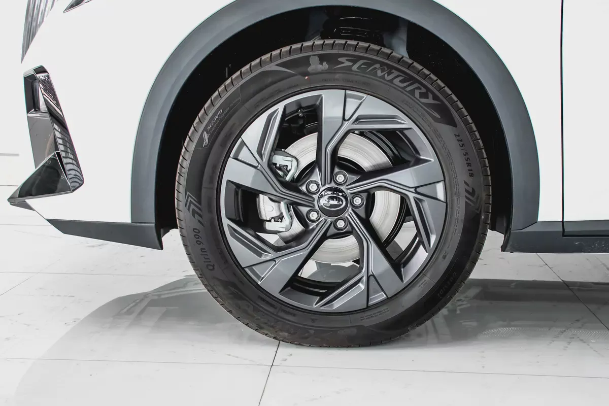 GAC WARRANTY 2031 / 150,000 KM | MOONROOF | LEATHER | 1.5 GB | GCC-7-7
