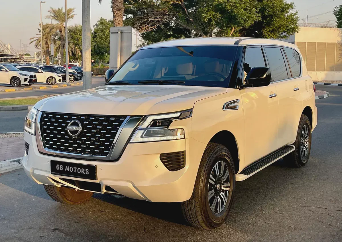 2024 Nissan Patrol XE GCC Specs Clean Car Original Paint-1-1