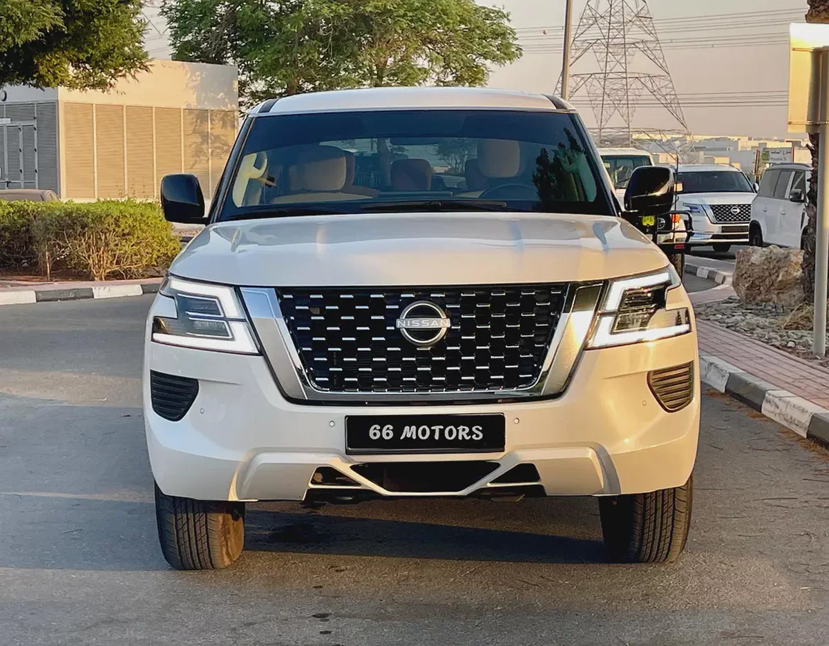2024 Nissan Patrol XE GCC Specs Clean Car Original Paint-2-2