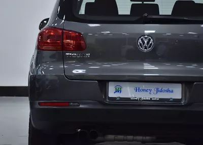 FULL AGENCY SERVICE HISTORY! Volkswagen Tiguan ( 2016 Model ) in Grey Color GCC Specs-12