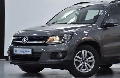 FULL AGENCY SERVICE HISTORY! Volkswagen Tiguan ( 2016 Model ) in Grey Color GCC Specs-3