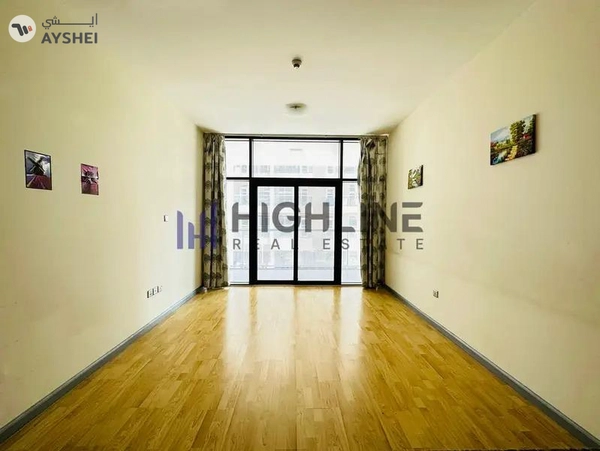 Spacious 1 Bedroom | Family building | Near Park