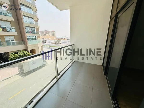 Spacious 1 Bedroom | Family building | Near Park