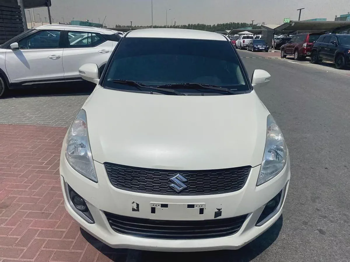 suzuki swift 2016 white color GCC calen car