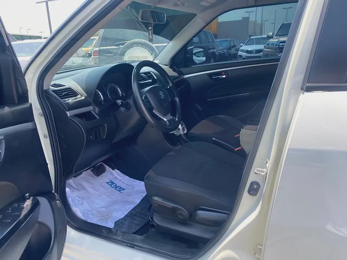 suzuki swift 2016 white color GCC calen car-6-6