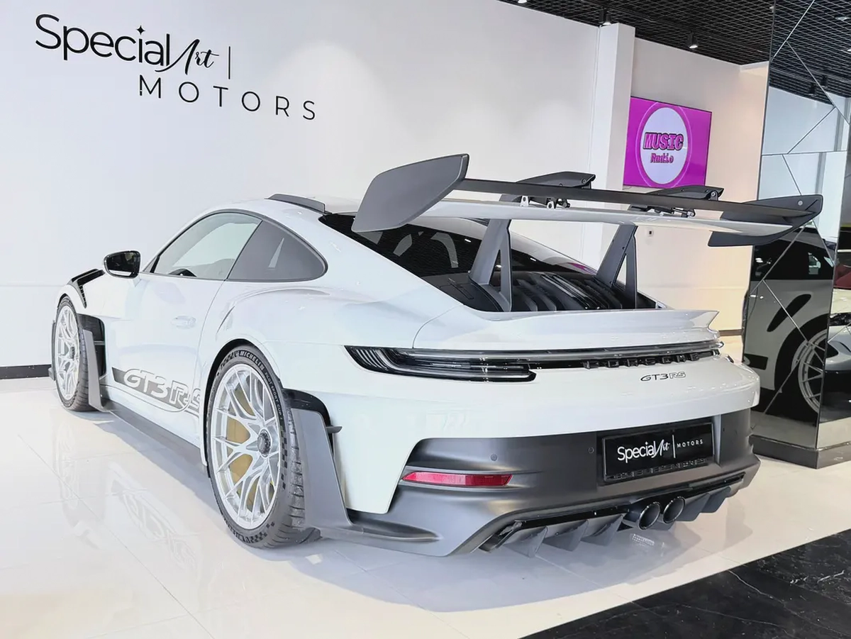 PORSCHE CARRERA 911 GT3 RS / 2025 / BRAND NEW / CARBON FIBER INTERIOR-10-10