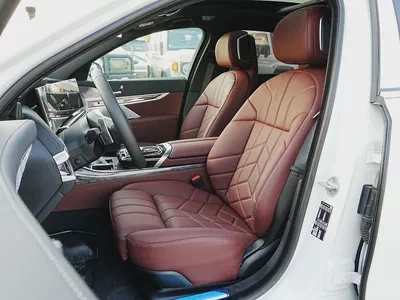 (INCLUDING 5% VAT) 2025 BMW 740i HYBRID PURE EXCELLENCE 3.0L BRAND NEW 0KM-11