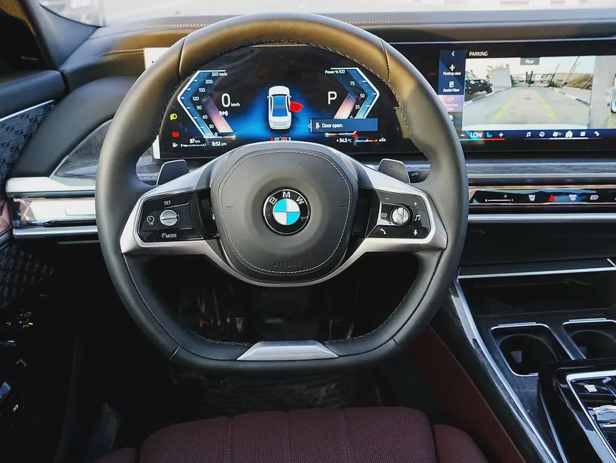 (INCLUDING 5% VAT) 2025 BMW 740i HYBRID PURE EXCELLENCE 3.0L BRAND NEW 0KM-7-7