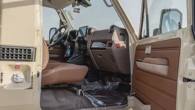 2026 Toyota Land Cruiser LC79 4.0L AT Petrol Full Option (Beige-Brown)-13
