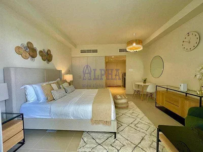 COMMUNITY VIEW| FURNISHED| AMBIENT VIBE-6