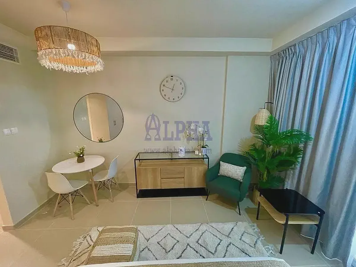COMMUNITY VIEW| FURNISHED| AMBIENT VIBE-2-2