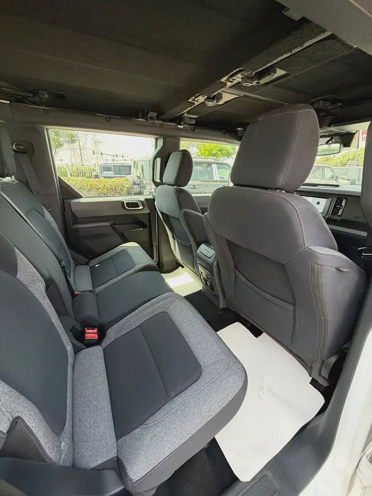 2021 Ford Bronco Big Bend GCC Specs with Full Service History-13-13