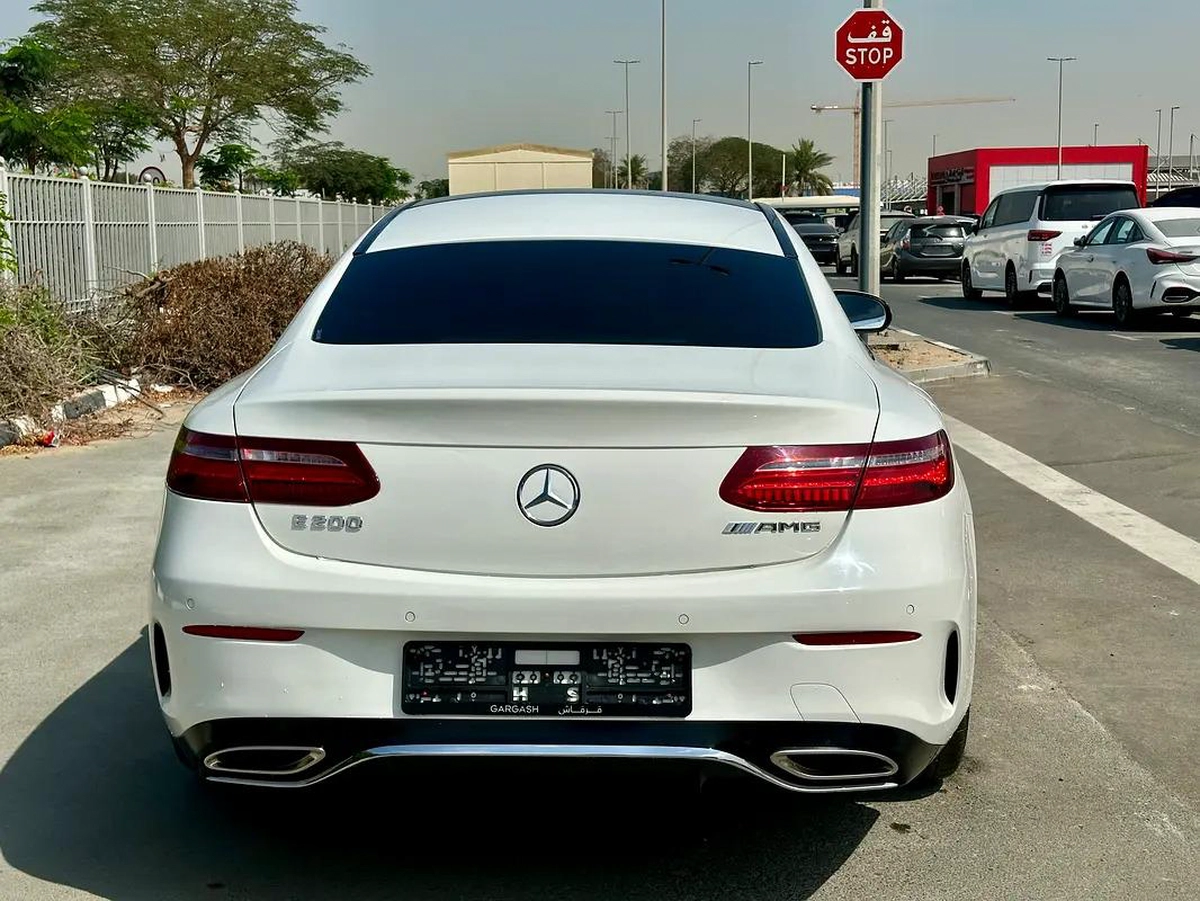 Mercedes Benz E200 Coupe 2020-2-2