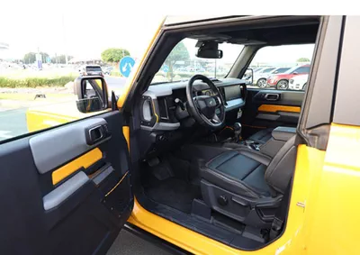 2021 Ford Bronco – 4WD SUV in Yellow-1