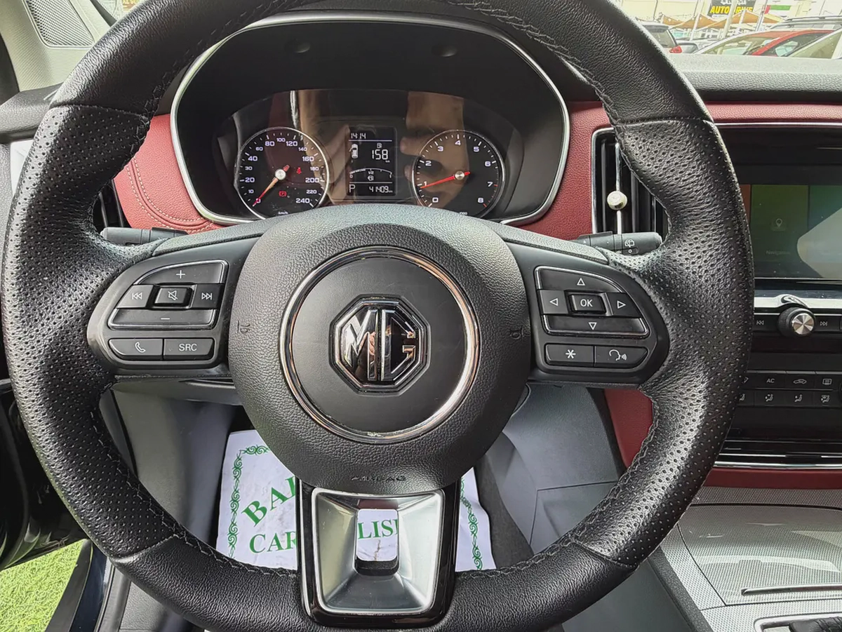 MG RX5 Luxury 2023 - GCC Specs - Excellent Conditio-ORIGINAL PAINT-17-17