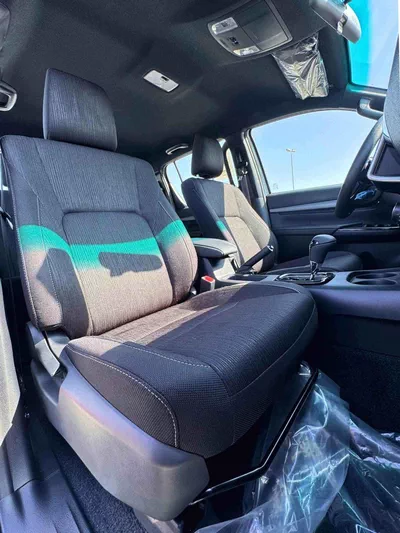 Toyota Hilux ADVENTURE |  4.0L V6 PETROL | 360* CAMERA | PUSH START | REAR A/C | OMAN SPECS | (CODE # 69015)-12