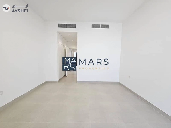 3-Bedroom Townhouses in Robinia, Masaar