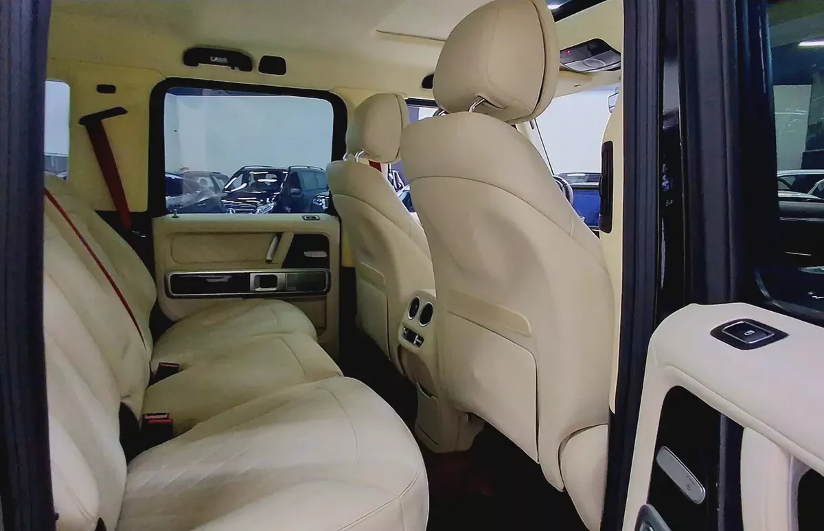 2022 - Mercedes-Benz G550 V8 for 439,000.00 AED-13-13