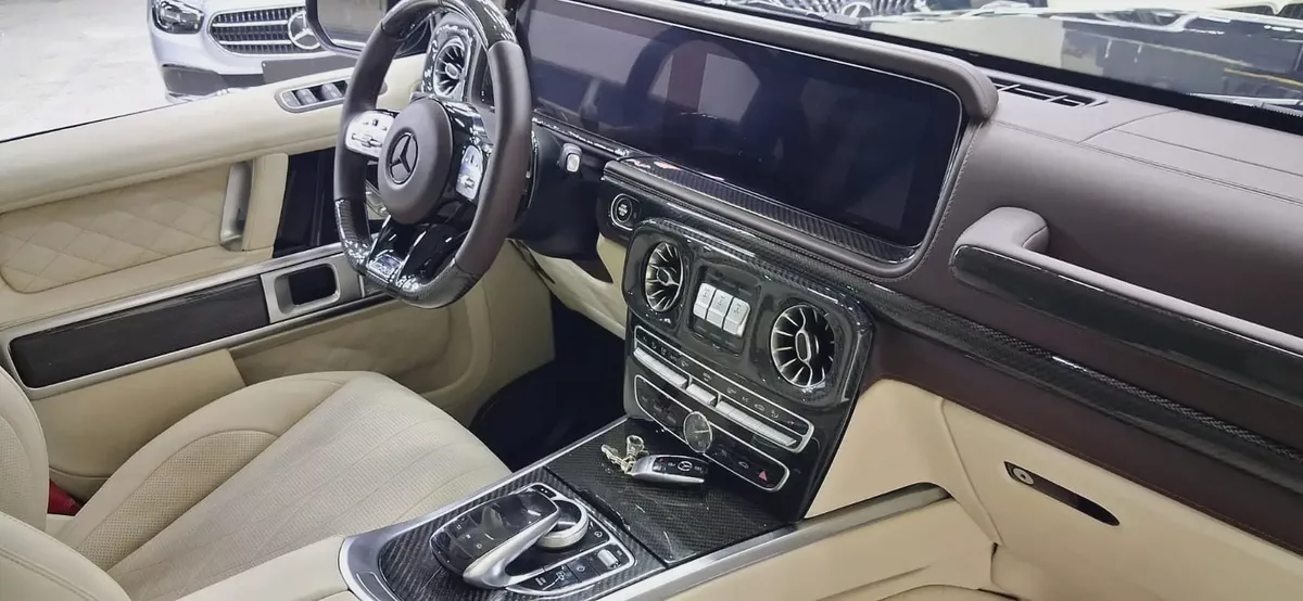2022 - Mercedes-Benz G550 V8 for 439,000.00 AED-14-14
