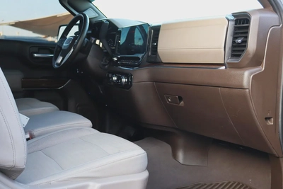 2024 GMC Sierra SLE - GCC Specs - Brand New-15
