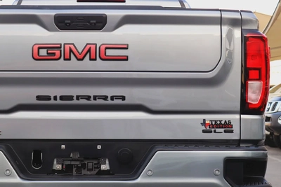 2024 GMC Sierra SLE - GCC Specs - Brand New-6