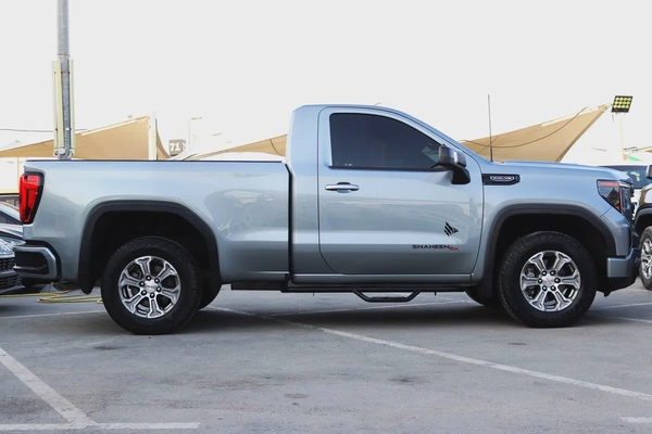 2024 GMC Sierra SLE - GCC Specs - Brand New