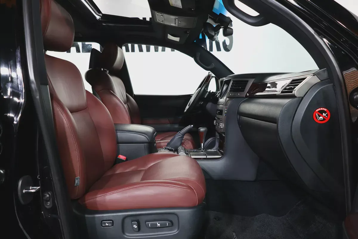 Lexus LX 570 Signature 2015 | GCC Specs | Pristine Condition-12-12