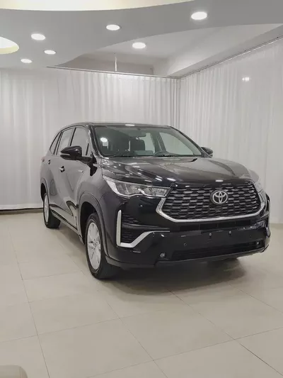 2025 Toyota Innova HyCross GCC Specs - Brand New Condition-2