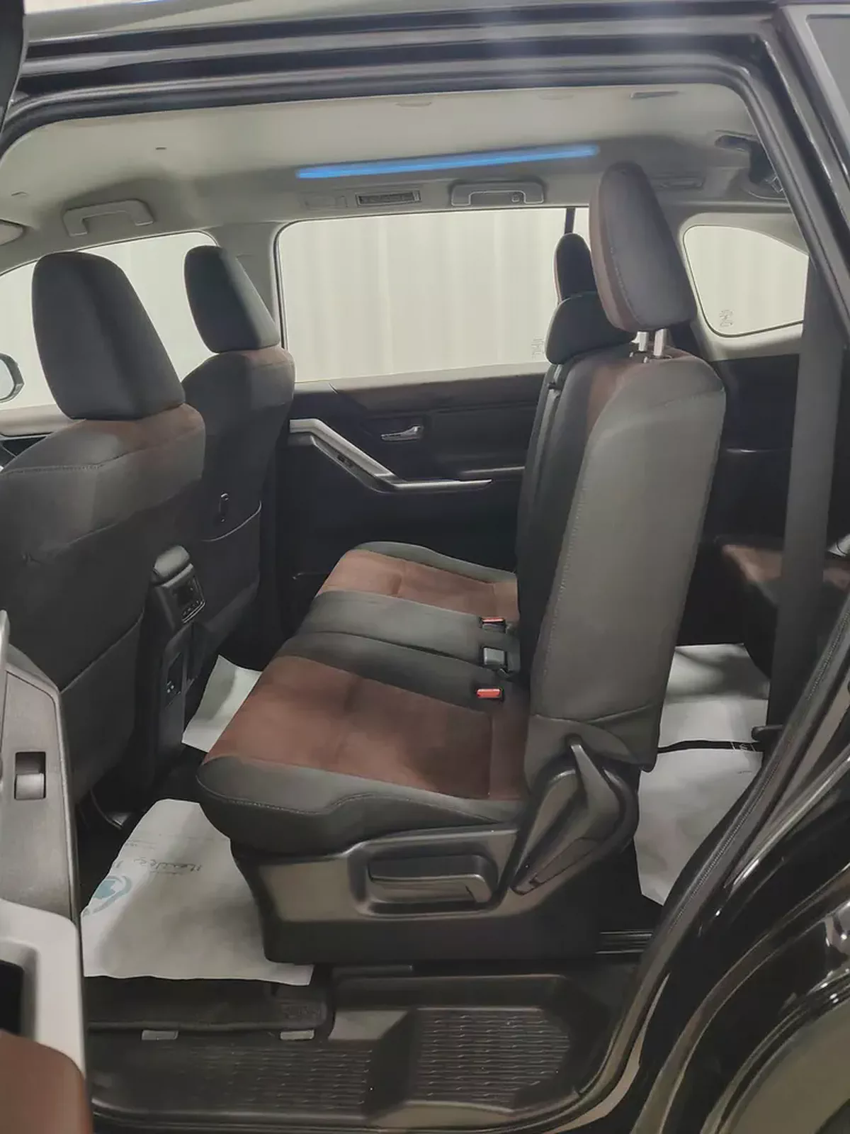 2025 Toyota Innova HyCross GCC Specs - Brand New Condition-10-10