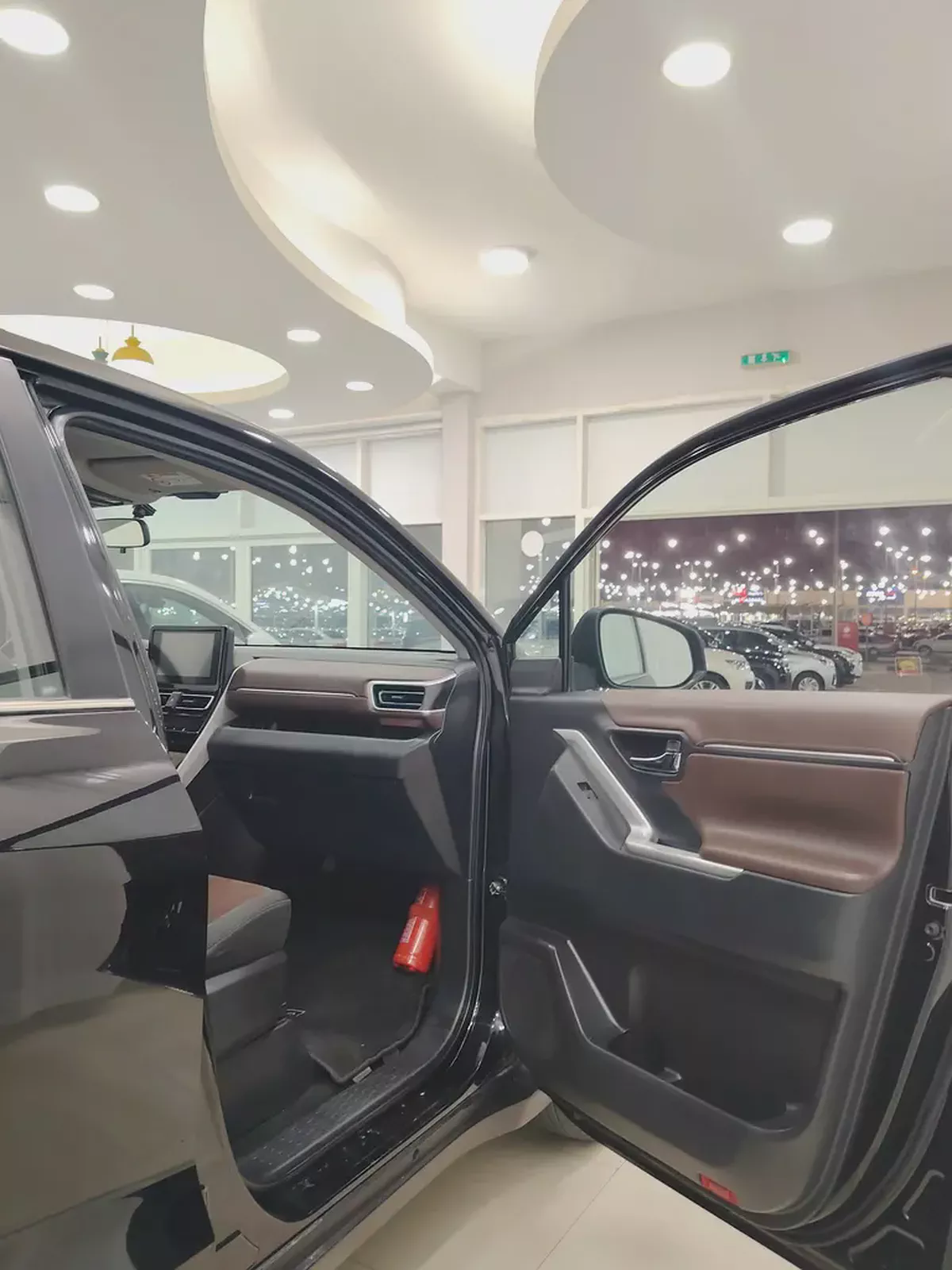2025 Toyota Innova HyCross GCC Specs - Brand New Condition-12-12
