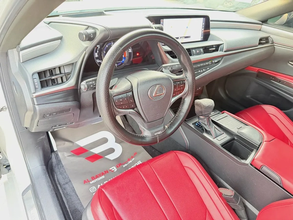 لكزس ES350 اف سبورت ذهبي / احمر خليجي الفطيم Lexus ES 350 F SPORT 2019 - GCC Specs -
