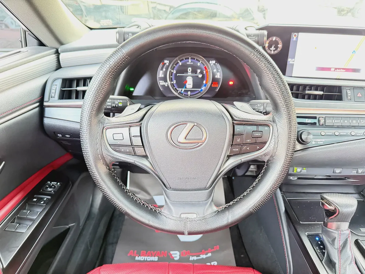 لكزس ES350 اف سبورت ذهبي / احمر خليجي الفطيم Lexus ES 350 F SPORT 2019 - GCC Specs --10-10