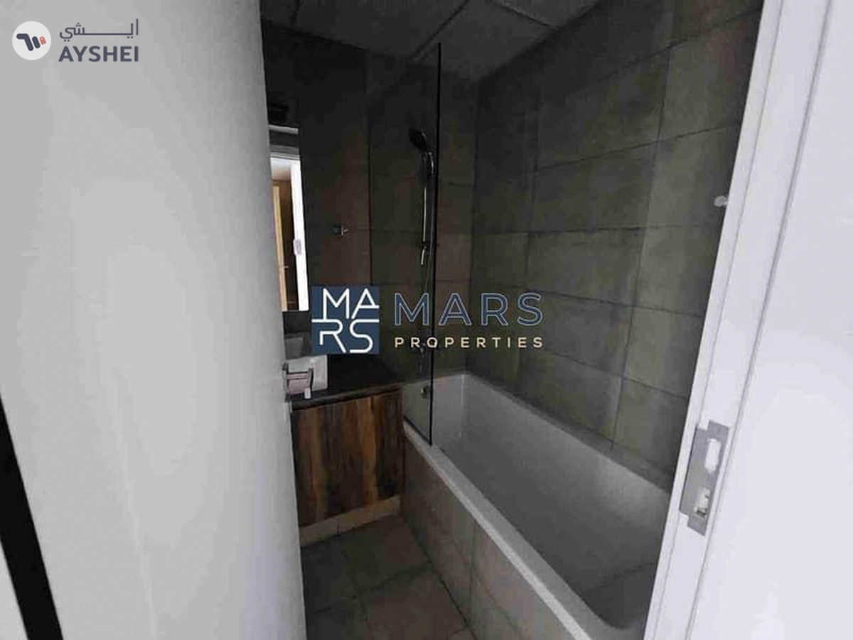 Prime location | Ready To Move In | High ROI
